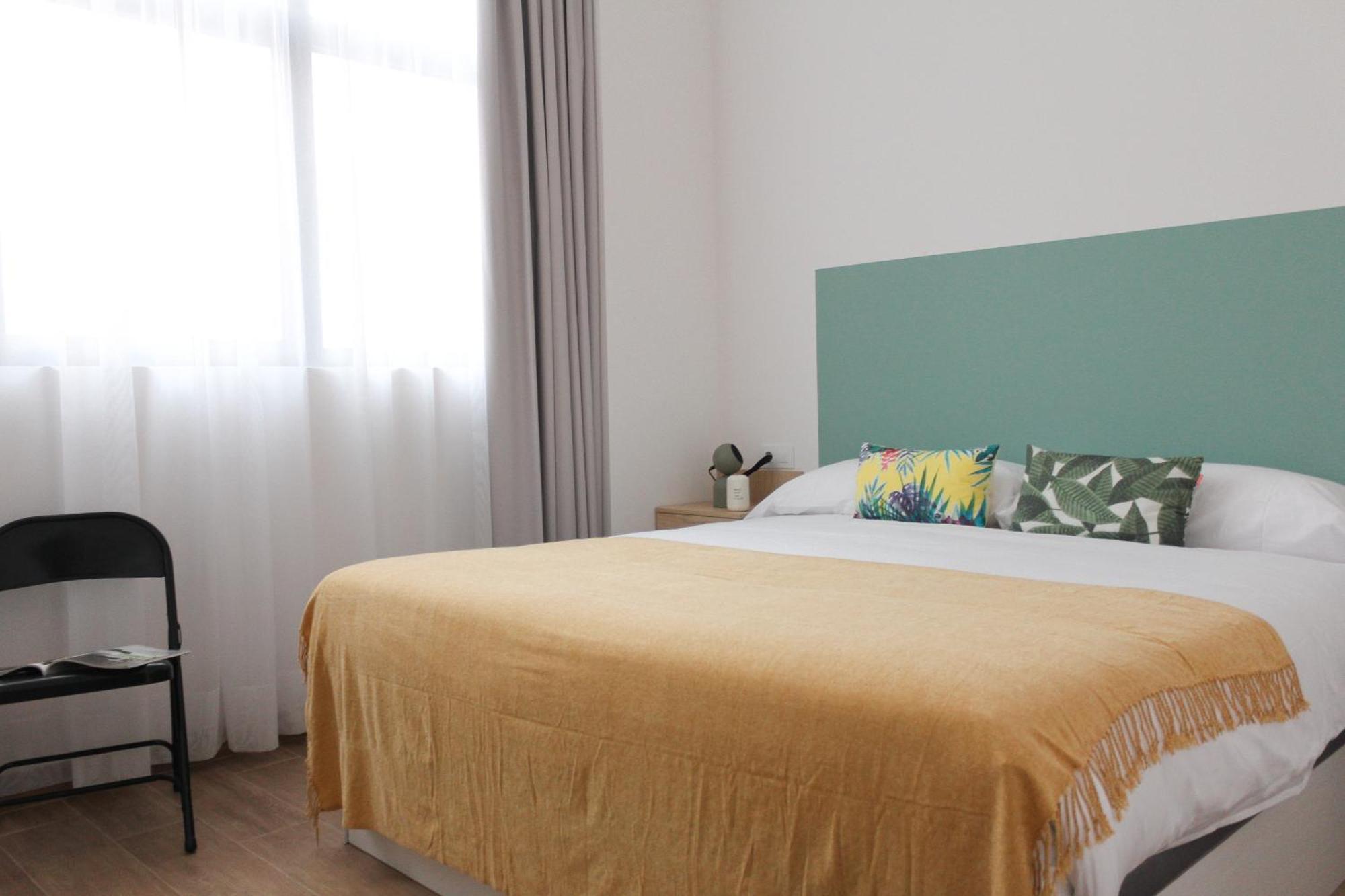 Monkeys Apartments Miraflores Siviglia Esterno foto